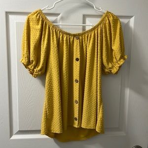 W5 Faux button down shirt. Size Large.